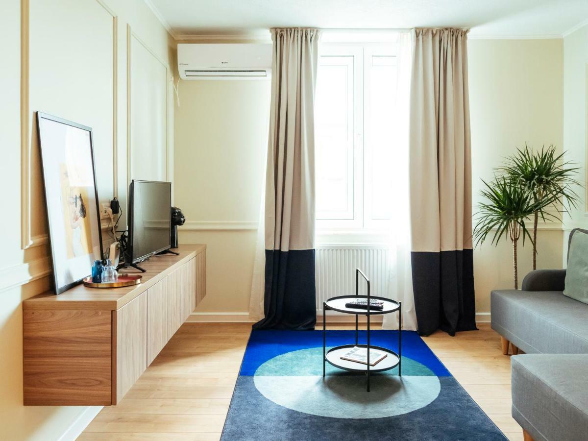 Classy Apartment - Old Town บูคาเรสต์ ภายนอก รูปภาพ