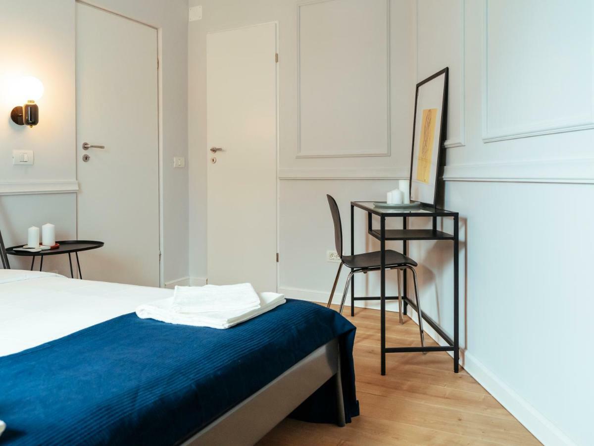 Classy Apartment - Old Town บูคาเรสต์ ภายนอก รูปภาพ