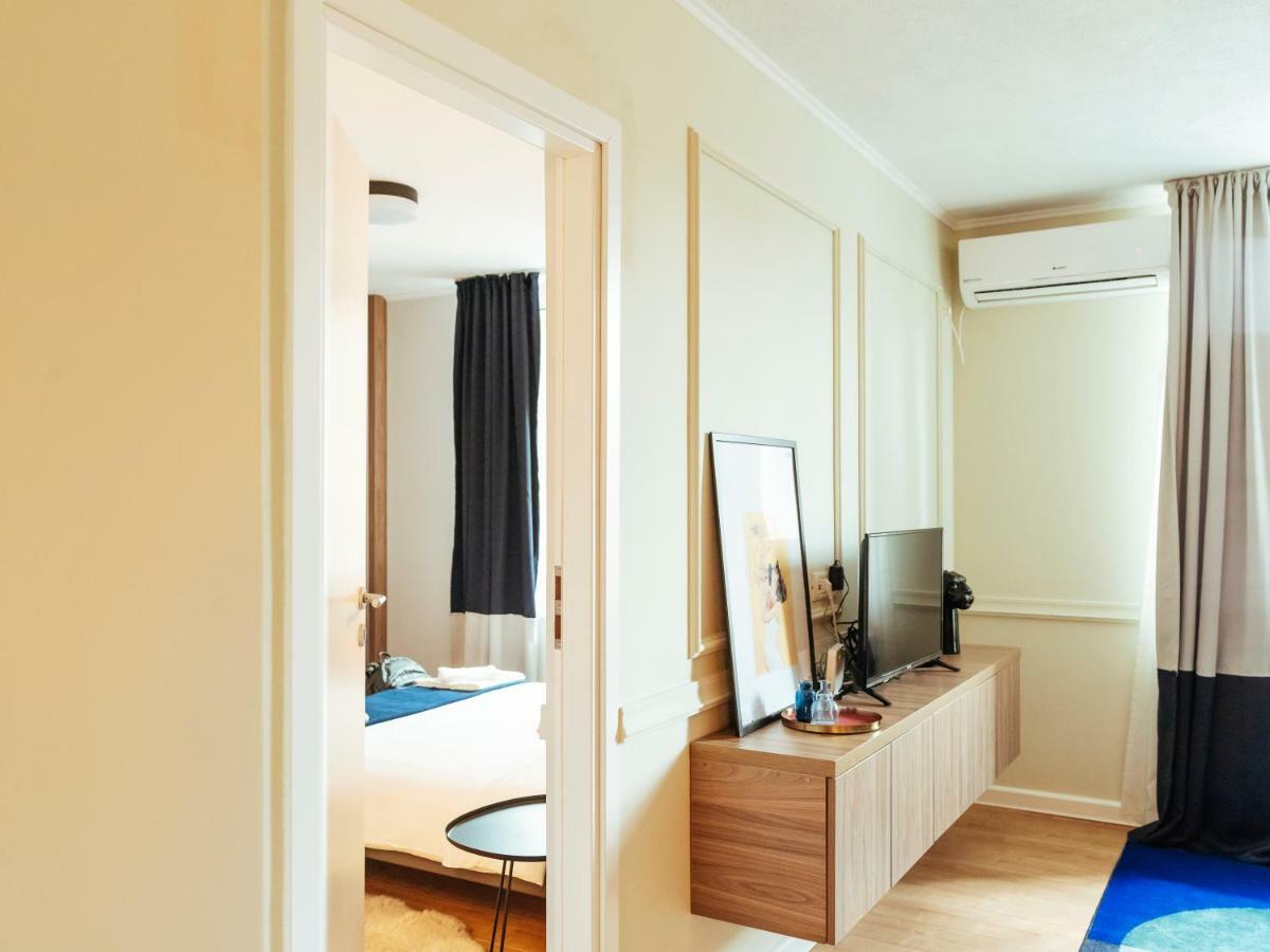 Classy Apartment - Old Town บูคาเรสต์ ภายนอก รูปภาพ