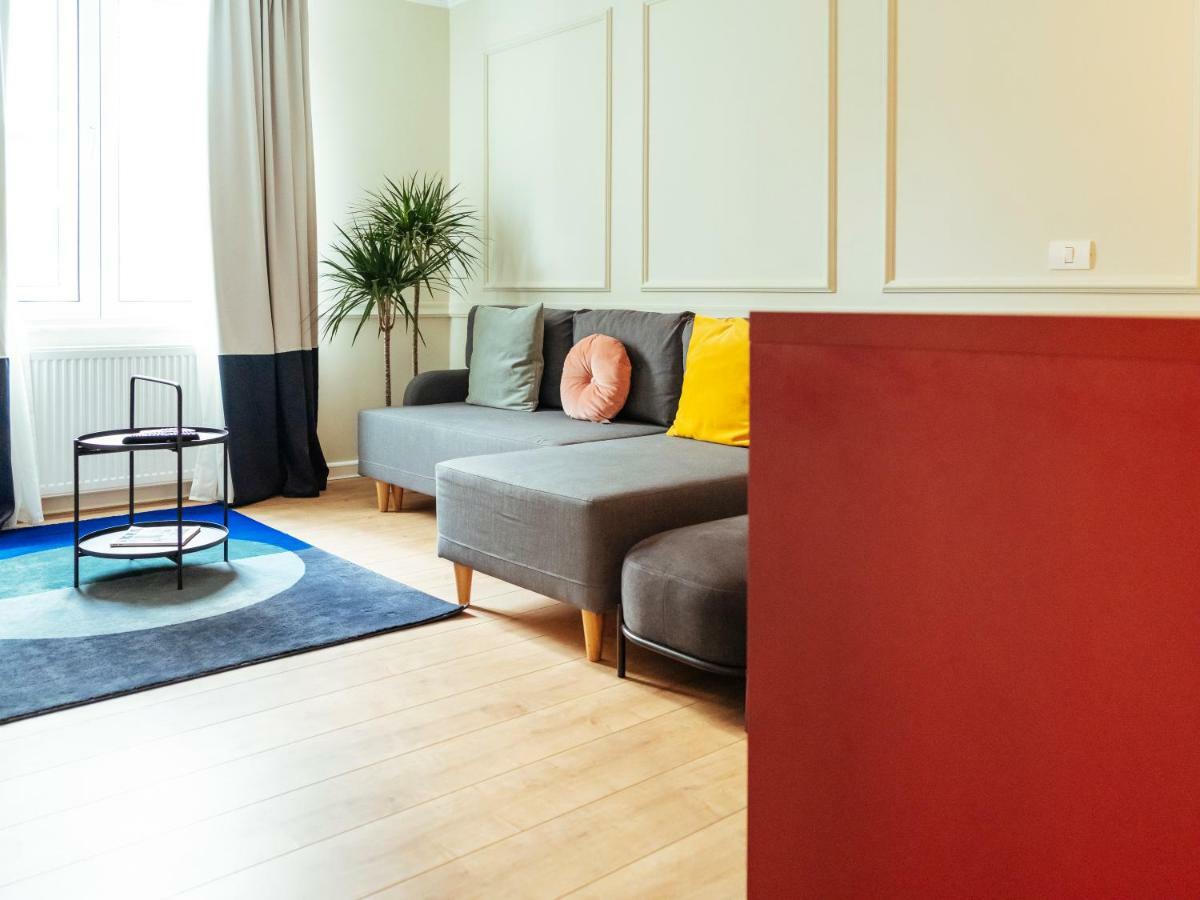 Classy Apartment - Old Town บูคาเรสต์ ภายนอก รูปภาพ
